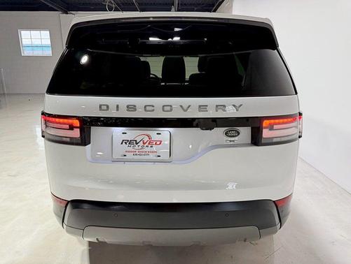 2017 Land Rover Discovery SE