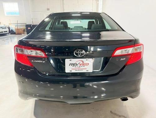 2014 Toyota Camry SE
