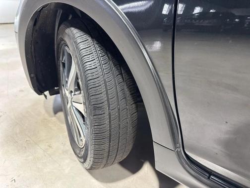 2019 Toyota Prius LE