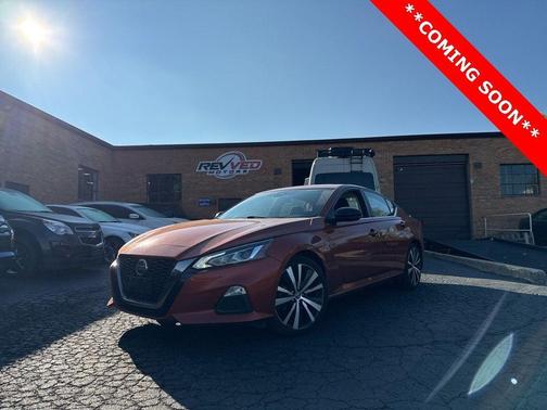 2020 Nissan Altima SR FWD