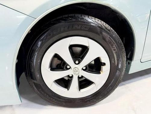 2012 Toyota Prius Three
