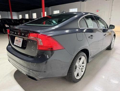 2015 Volvo S60 T5 Premier