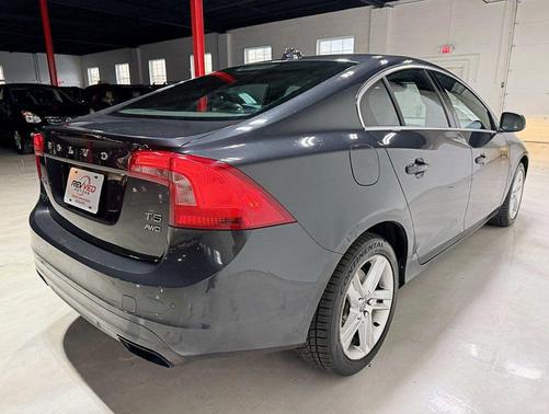 2015 Volvo S60 T5 Premier