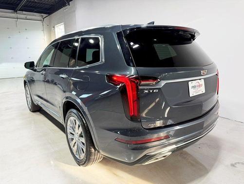 2021 Cadillac XT6 Premium Luxury AWD