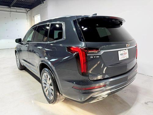 2021 Cadillac XT6 Premium Luxury AWD