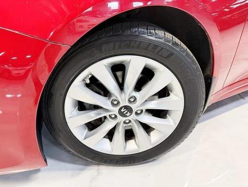 2018 Kia Optima S
