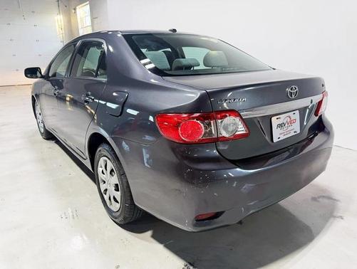 2011 Toyota Corolla LE