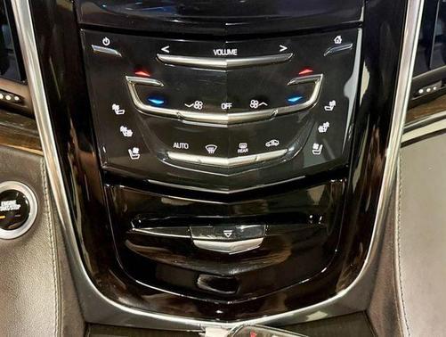 2018 Cadillac Escalade Platinum