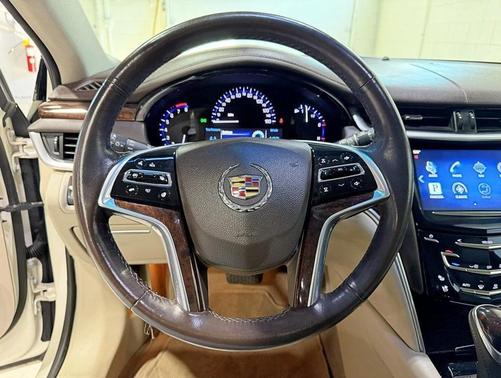 2013 Cadillac XTS Luxury