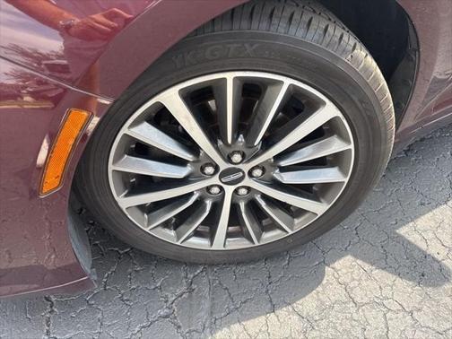 2017 Lincoln MKZ Premiere