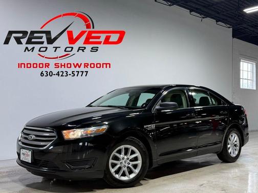 2014 Ford Taurus SE