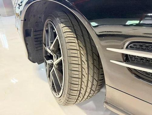 2005 Mercedes-Benz SL-Class SL500 2dr Roadster 5.0L