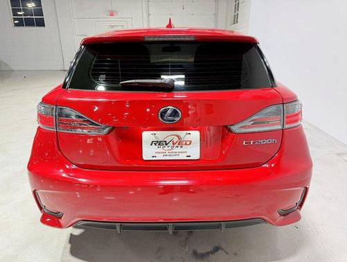 2016 Lexus CT 200h Base