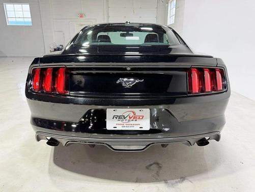 2015 Ford Mustang EcoBoost Premium