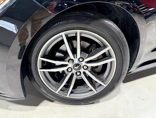 2015 Ford Mustang EcoBoost Premium