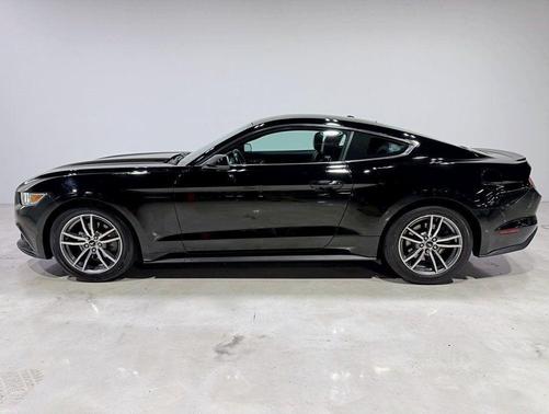 2015 Ford Mustang EcoBoost Premium