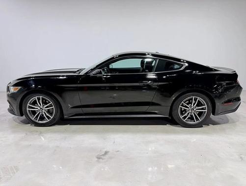 2015 Ford Mustang EcoBoost Premium