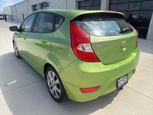 2013 Hyundai Accent SE
