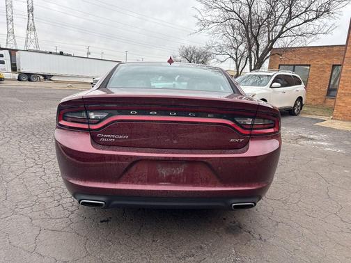 2017 Dodge Charger SXT