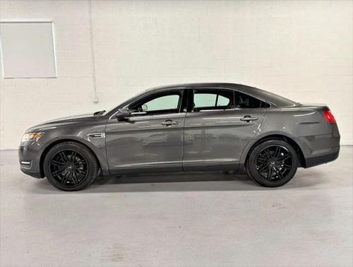 2017 Ford Taurus SEL