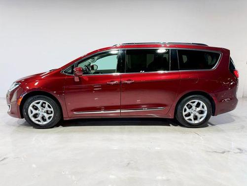 2018 Chrysler Pacifica Touring-L Plus