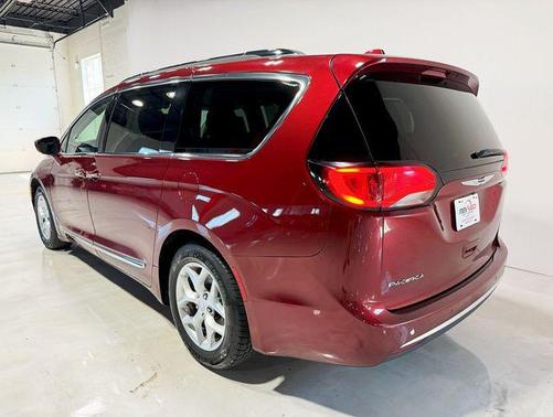 2018 Chrysler Pacifica Touring-L Plus