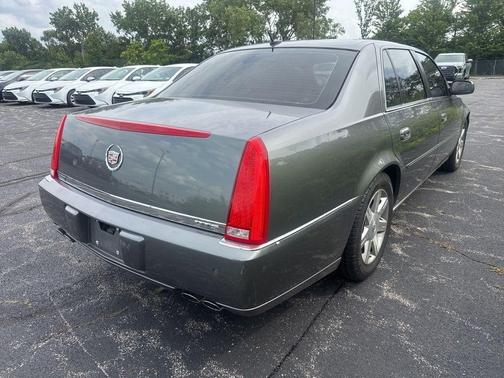 2007 Cadillac DTS Luxury