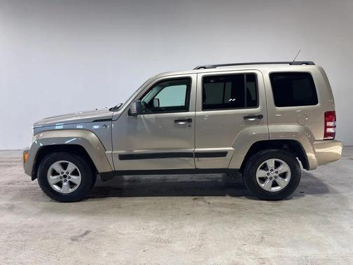 2011 Jeep Liberty Sport