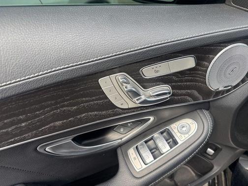 2015 Mercedes-Benz C-Class 4MATIC
