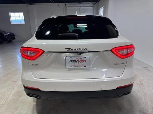 2018 Maserati Levante S