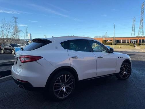 2018 Maserati Levante S