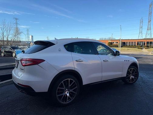2018 Maserati Levante S