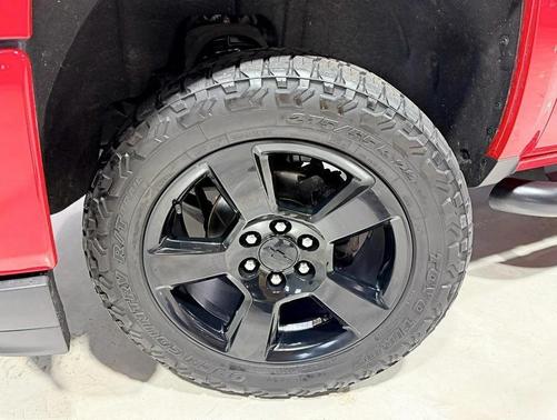 2017 Chevrolet Silverado 1500 Custom