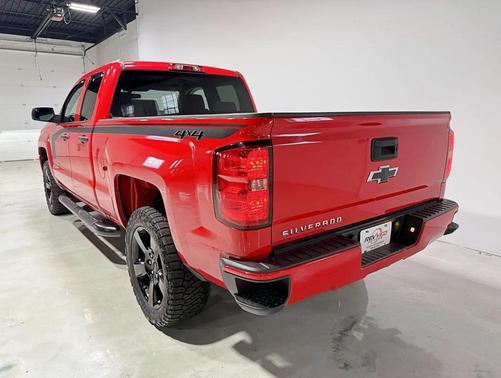 2017 Chevrolet Silverado 1500 Custom