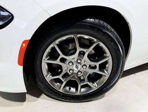 2017 Dodge Charger SXT