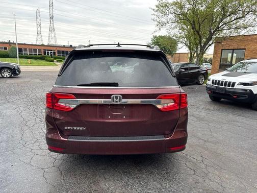Deep Scarlet Pearl 2020 Honda Odyssey EX-L Automatic