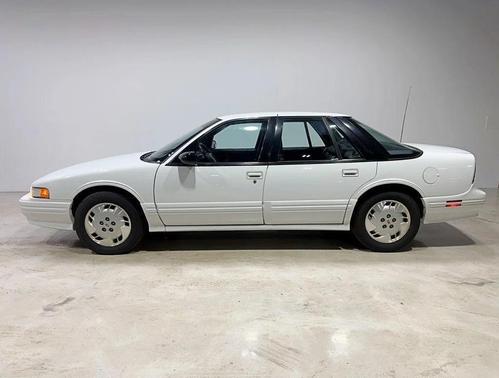 1997 Oldsmobile Cutlass Supreme Base