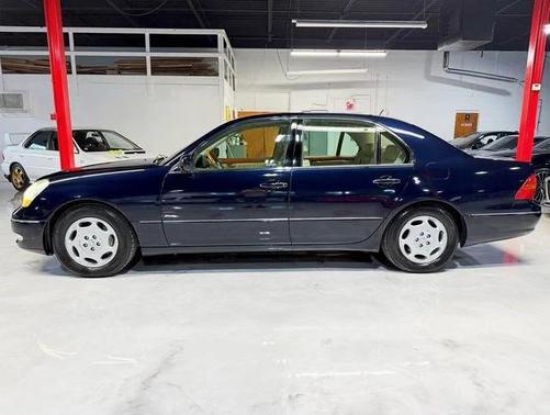 2001 Lexus LS 430 Base