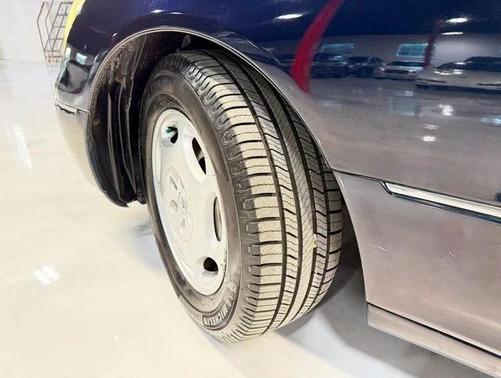 2001 Lexus LS 430 Base