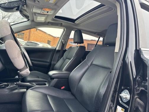 2017 Toyota RAV4 Hybrid Limited