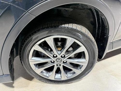 2017 Toyota RAV4 Hybrid Limited