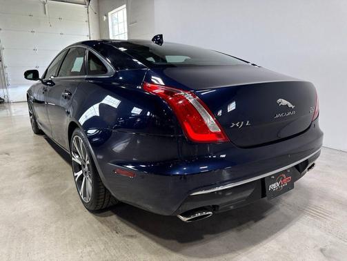 Caesium Blue Metallic 2017 Jaguar XJ XJL Portfolio