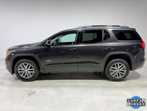 2017 GMC Acadia SLE-2