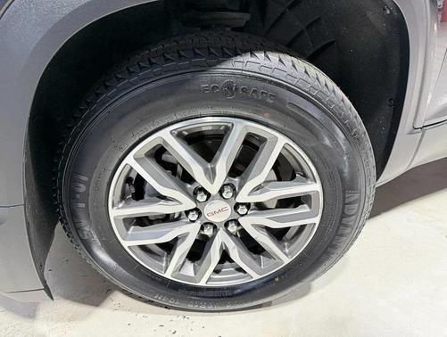 2017 GMC Acadia SLE-2