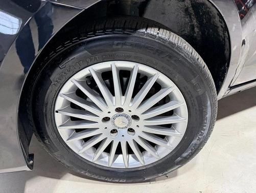 2017 Mercedes-Benz Metris Base