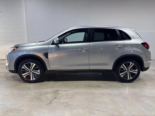 2025 Mitsubishi Outlander Sport 2.0 ES