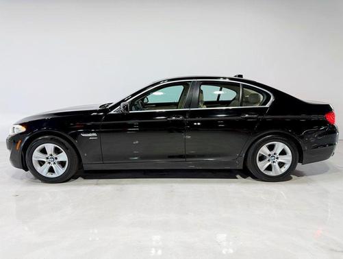 2012 BMW 528 xDrive