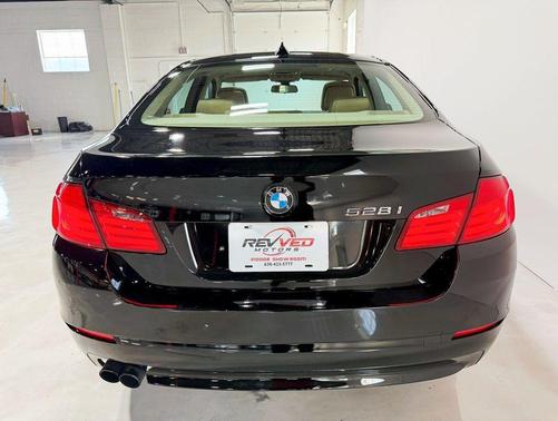 2012 BMW 528 xDrive