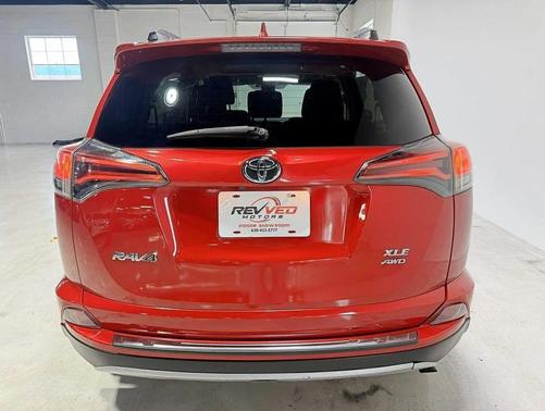 2017 Toyota RAV4 XLE
