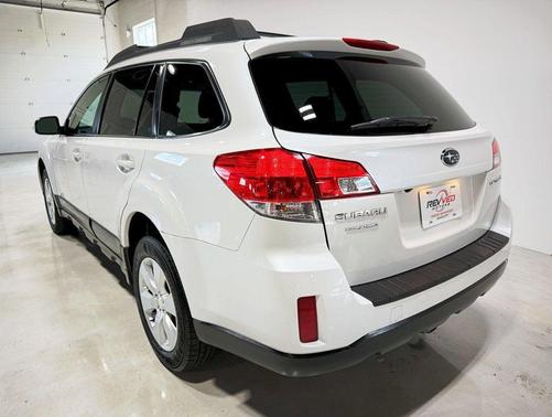 2012 Subaru Outback 2.5i Premium